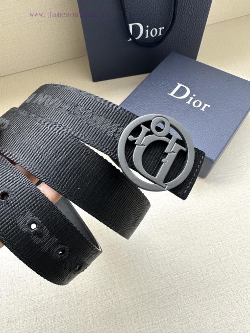 Dior's 3.5cm wide gold trimmed brass waistband buckle is a new addition to the spring collec 2da8aj9t - Image 7