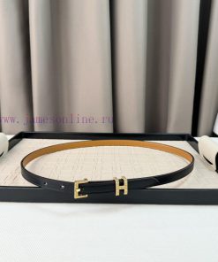 Calfskin waist belt, paired with palladium plated buckle, finely polished and diamond sparkl gaks93nd