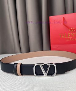 Comes with a complete gift boxValentino Classic Letter Series, size 3.0cm, made of logo clas x8lrqa43