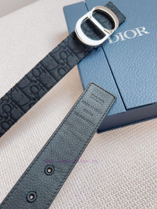 High end quality, physical photographyComes with a complete gift boxDIOR material, milkshake 4x3kdt7d - Image 9