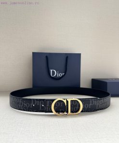 This 35mm double-sided belt combines elegant temperament with modern style. The double-sided z6mg5sya