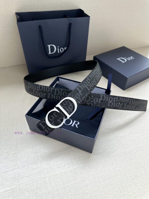 This 35mm double-sided belt combines elegant temperament with modern style. The double-sided 6fgvk1q1 - Image 9