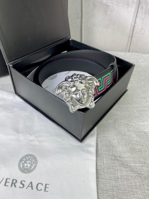 Width 4.0 cm Versace This classic Versace belt is made of soft calf leather, adorned with La l25yyrli - Image 5