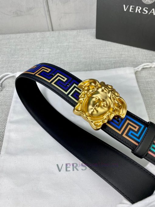 Width 4.0 cm Versace This classic Versace belt is made of soft calf leather, adorned with La l25yyrli - Image 10