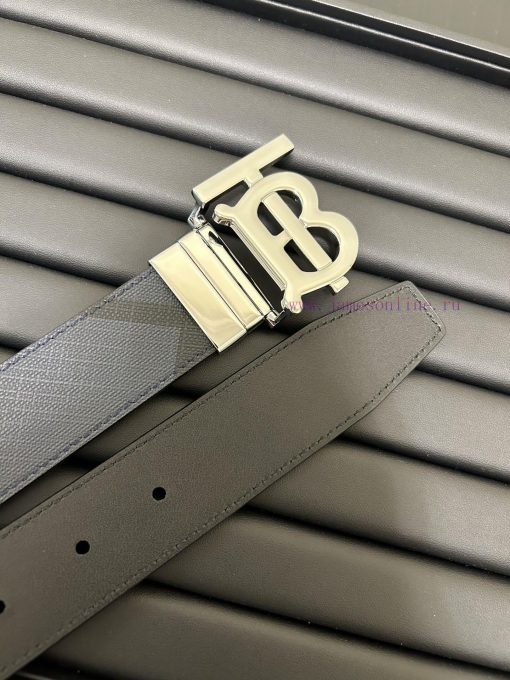 Burberry. BurberryA complete set of high-quality tail clip fasteners with a width of 35mm, p vcofgzqy - Image 4