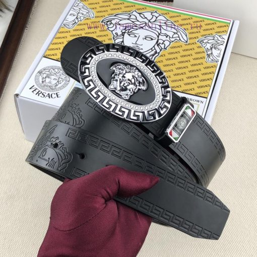 Identify the purchasing gift boxDelivery and Purchasing Gift BoxVERSACE overseas purchasing mjsiboh7 - Image 5