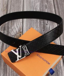 LV... Louis Vuitton ️The material is 100% cowhide, ensuring that 24k pure steel buckles made vqdqm904