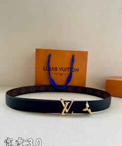 This 3.4-wide LV Initiales double-sided belt is made of brand new lychee leather, with a ric jn1ngksy