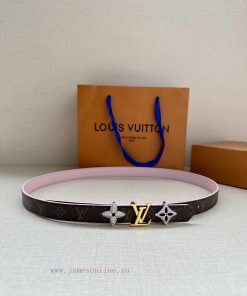 The 2.0-wide LV Trio double-sided belt is made of delicate cowhide leather and Monogram canv 4z0fkll3