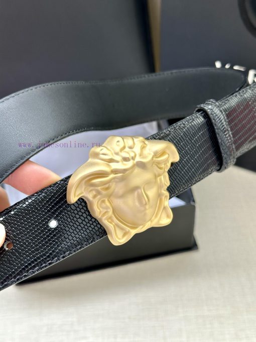 Width 4.0cm Versace. The buckle of this Versace belt is adorned with the iconic matte buckle uaw889ch - Image 3