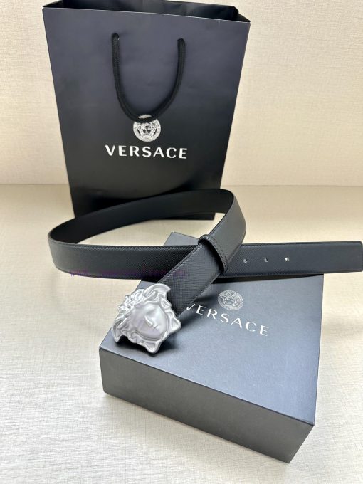 Width 4.0cm Versace. The buckle of this Versace belt is adorned with the iconic matte buckle xgses72f - Image 9