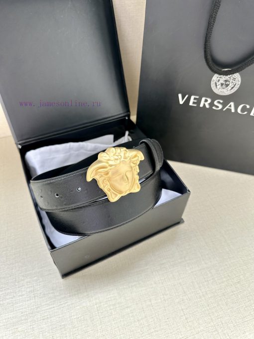 Width 4.0cm Versace. The buckle of this Versace belt is adorned with the iconic matte buckle y6x8temz - Image 10