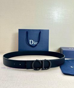 Dior's double-sided belt combines elegant temperament with modern style. Both sides are care 1tbtjlsc