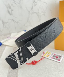 LV... Louis Vuitton Belt and BeltsBuckle, classic pure steel material letter buckle, top lay xxfbkhg3