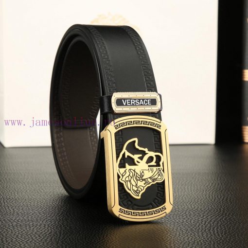 High end quality, physical photographyComplete setVERSACEBuckle material: Two tone pure stee r39z11fl