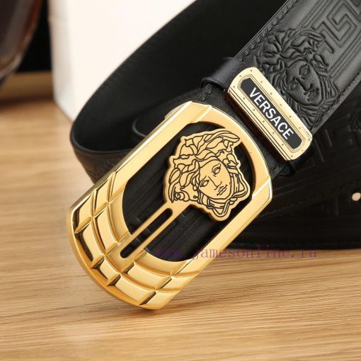 High end quality, physical photographyComplete setVERSACEBuckle material: Two tone pure stee 3virk2y0 - Image 6