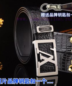 Give a picture keychain as a giftWooden box with accompanying picturesLV100% dual color pure 18cv0dxx