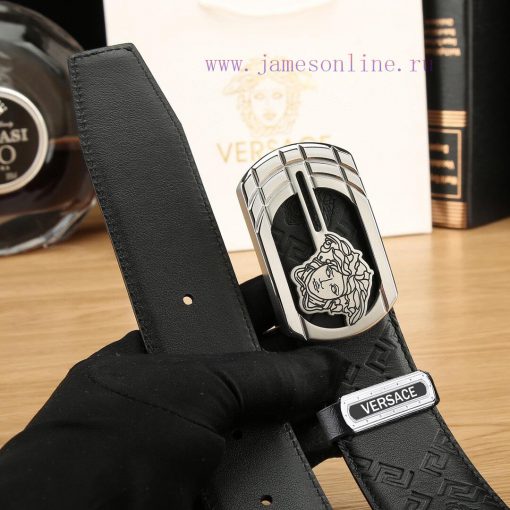 High end quality, physical photographyComplete setVERSACEBuckle material: Two tone pure stee 3virk2y0 - Image 8