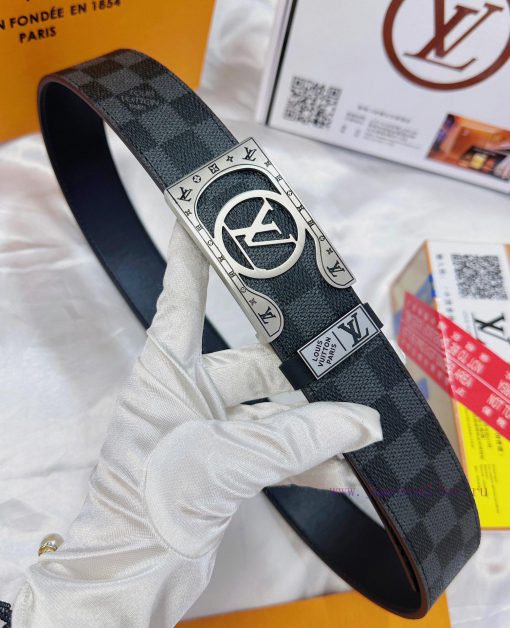 Belt LV Louis Vuitton's top tier replicaThe waistband is made of 100% cowhide, ensuring genu srljk30r - Image 5