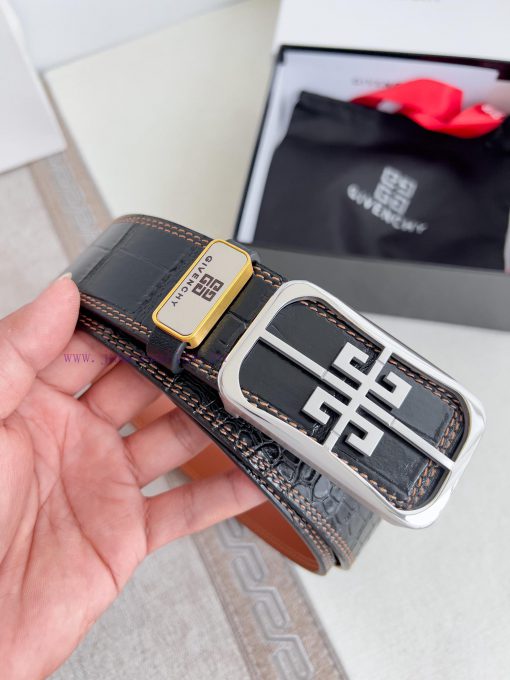 Givenchy GIVENCHY Belt ️ BeltBuckle, smooth buckle made of pure steel material, leather belt wqxq1535 - Image 3