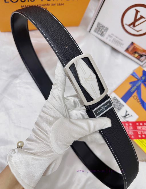 Belt LV Louis Vuitton's top tier replicaThe waistband is made of 100% cowhide, ensuring genu cor71obf - Image 5