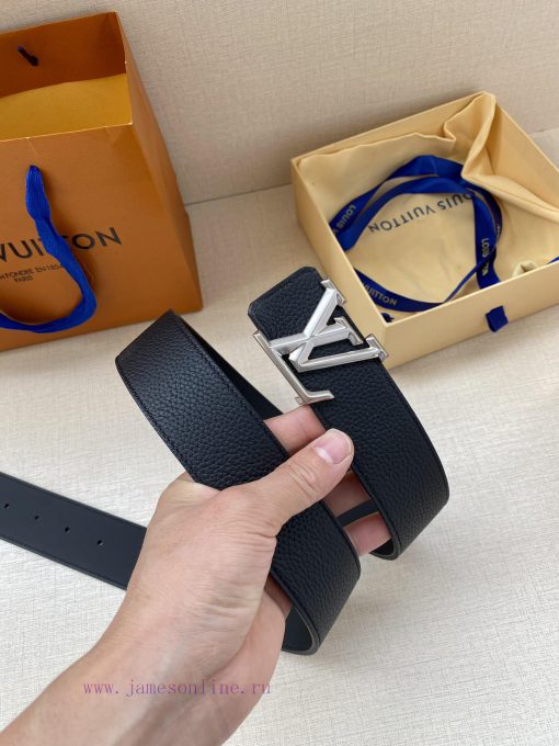 Comes with a complete gift boxThe LV Pyramide Twisted double-sided belt is made of soft Taur p26l7hws - Image 4