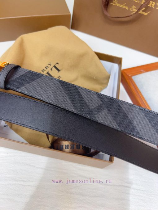 The new Burberry belt is synchronized with the new Italian made belt, made of selected smoot 8b7wyny3 - Image 5