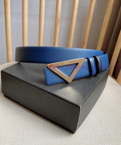 PRADA's buckle style waist belt comes from a multifunctional combination accessory series th vgvorv3u