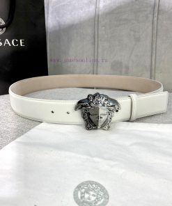 Width 4.0cm Versace This soft belt is adorned with a 3D Medusa belt buckle, which can be pai ozio3xei