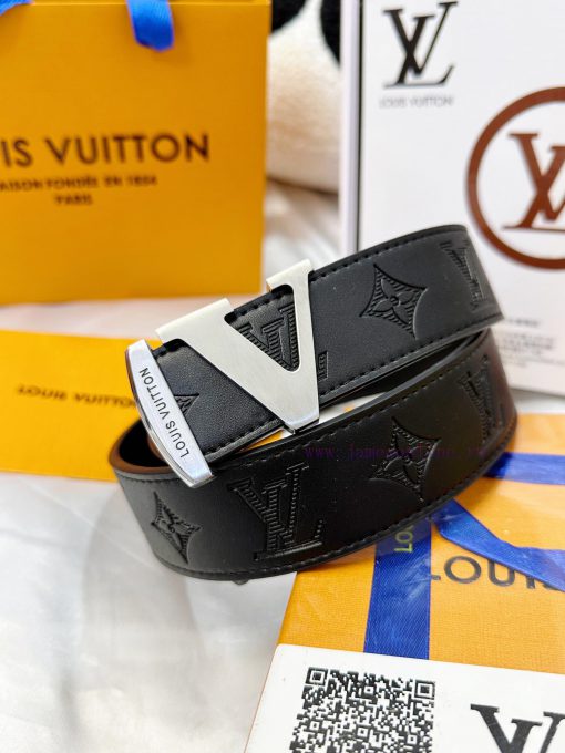 Belt LV Louis Vuitton's top tier replicaThe waistband is made of 100% cowhide, ensuring a V- y14ash49 - Image 3