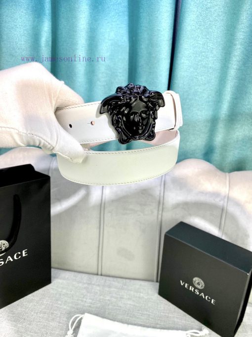 Width 4.0cm Versace This soft belt is adorned with a 3D Medusa belt buckle, which can be pai lhczyu7d - Image 9