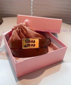 This leather belt is the ideal choice to enhance the unique style and tasteThe eye-catching 8riy5hot