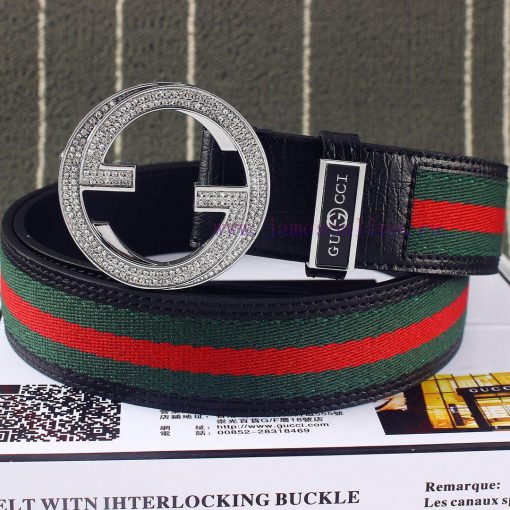 Gucci. Gucci ️ Diamond studdedIdentify and receive a punch as a giftThe material is made of vyp7ysrm