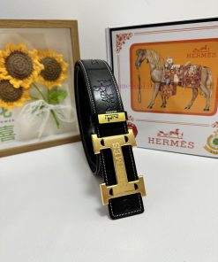 Hermes Hermès  Material: Leather Belt with 100% Head Layer. The leather belt is guaranteed t fv8bzw5q