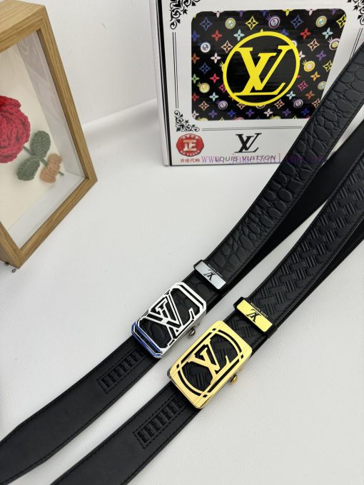 LV... Louis Vuitton automatic beltMaterial: Leather Belt with 100% Head Layer. The leather b tk08mh36 - Image 10