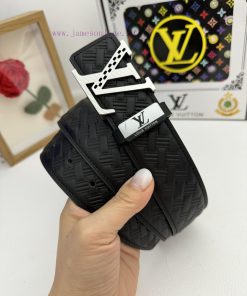 LV... Louis VuittonMaterial: Leather Belt with 100% Head Layer. The leather belt is guarante 6utmxn8p