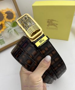 Burberry automatic beltMaterial: Leather Belt with 100% Head Layer. The leather belt is guar 7cvt76r6