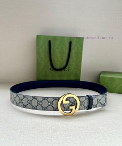 This double-sided belt from GUCCI, with a width of 3.8cm, cleverly combines GG Supreme canva 86st7pg9