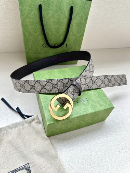 This double-sided belt from GUCCI, with a width of 3.8cm, cleverly combines GG Supreme canva fdn4rcs4 - Image 4