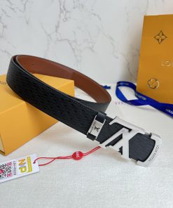 LV... Louis Vuitton Belt and BeltsHanging buckle, classic pure steel hollow hanging buckle, x7nx20h7