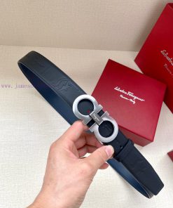 The 3.5cm Salvatore terragamo belt is made of embossed cowhide and is suitable for both busi 1s3a2bjf