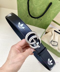 As one of the adidas x Gucci collaboration series, the 4.0cm GUCCI leather belt is adorned w y9k535qu