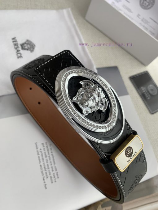 Versace. Versace ️Hanging buckle, classic human head pure copper hanging buckle, photographe 32vperda - Image 3