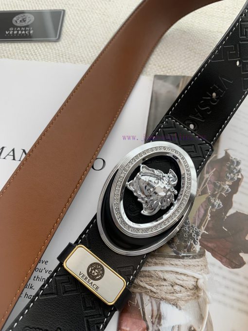 Versace. Versace ️Hanging buckle, classic human head pure copper hanging buckle, photographe 32vperda - Image 7