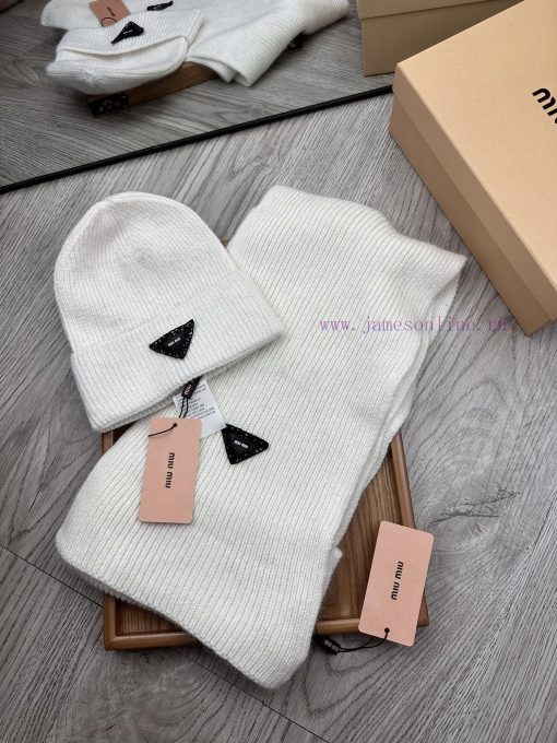 MIU MIU Wool Set Hat Classic Set Hat Scarf Warm and Super Comfortable~Winter Sister's Age Reyx8yszls - Image 12