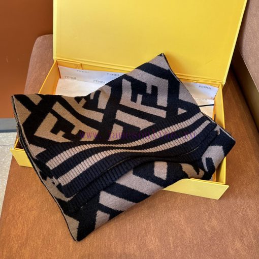 Fashionable and beautiful, this Fendi must accept the best quality at first sight to make yoeg14rl4u - Image 3