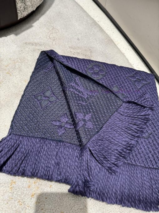 Logomania Tang Yan's same scarf will accompany you through the long winter. This scarf is dexsrdfqm4 - Image 5