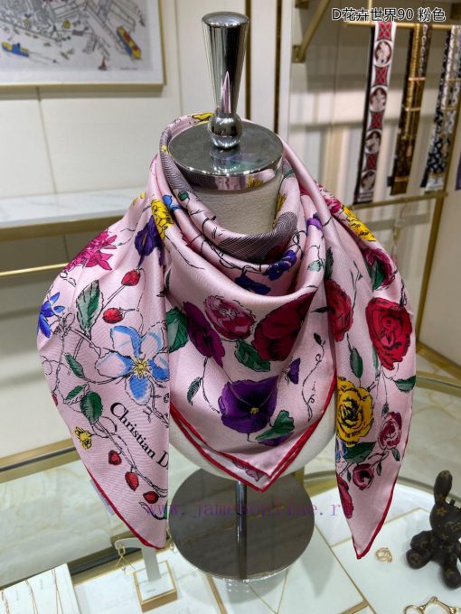 The new Do Home D Flower World 90 Silk Square Scarf is recommended for VIP promotion. You muegbtlc0x - Image 7