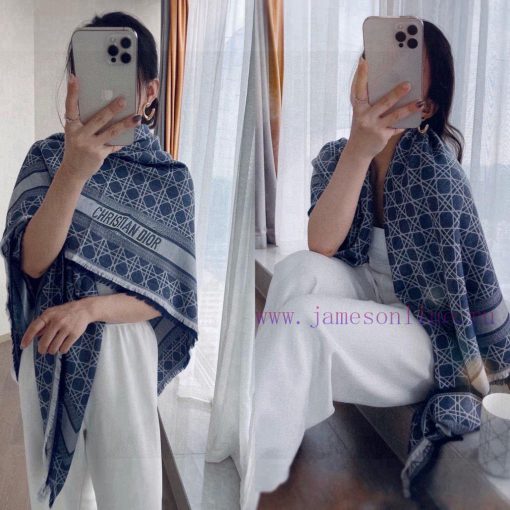 The latest flagship product of New Do, the D rattan plaid square scarf, is a 140 square scargc5hjtb8 - Image 11