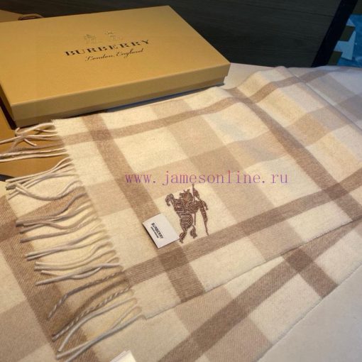 Low key luxury sense ️ Exquisite soft and elegant elite level fashionable scarf ️ This Burbeii1lh3ag - Image 16